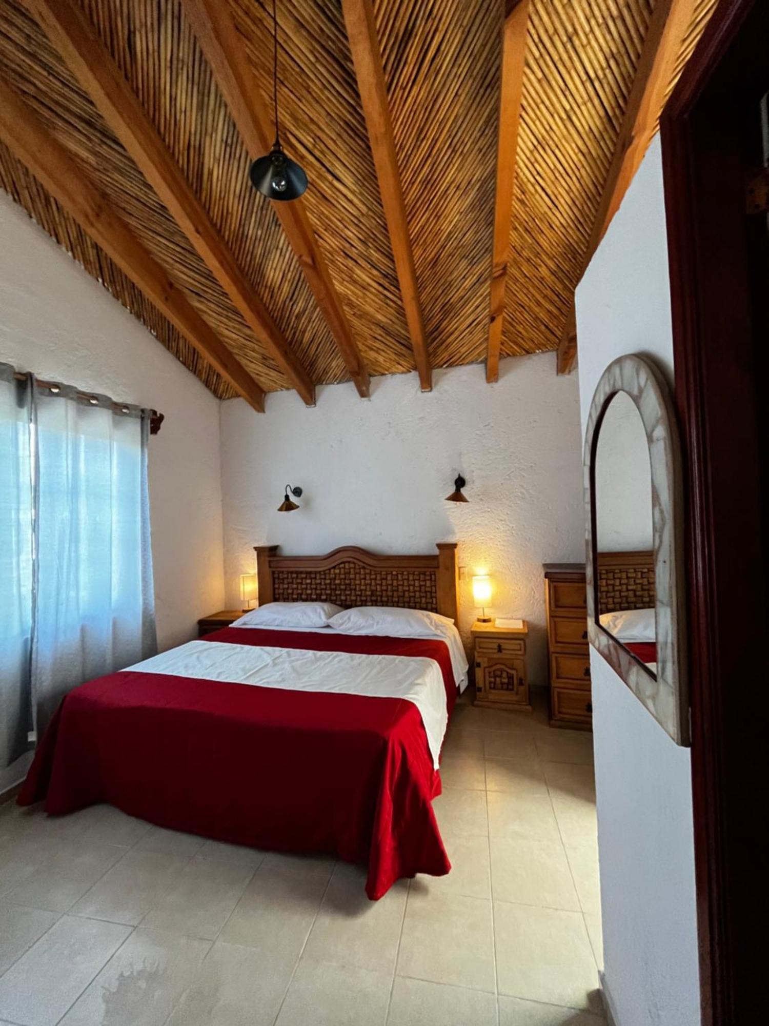 Hotel Finca Del Valle Valle de Bravo Esterno foto